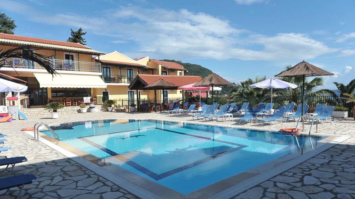 Benitses Bed & Breakfast | Studio with sea view for 3 people