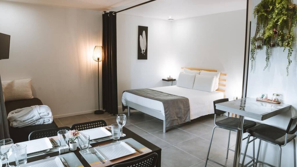 Laveyron Apartment | Studio Wood Nature & Confort 3* Wifi+Parking