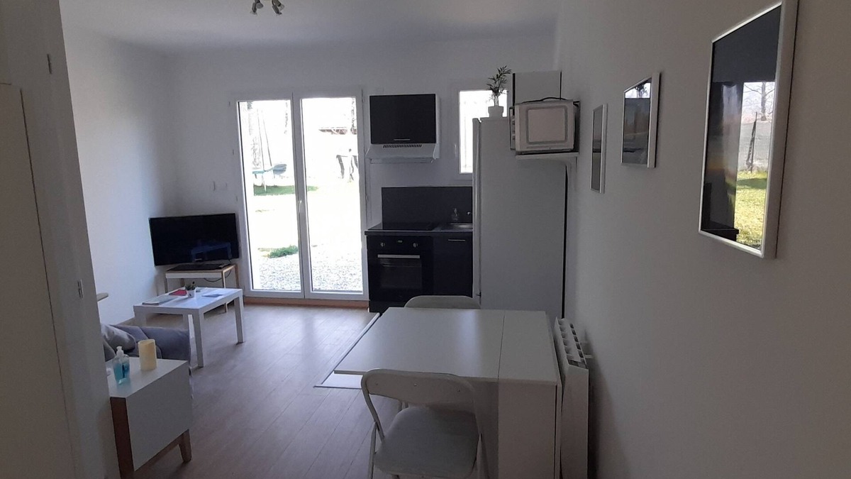Collonges-sous-Saleve Cottage | Studios for rent in Collonges sous Salève