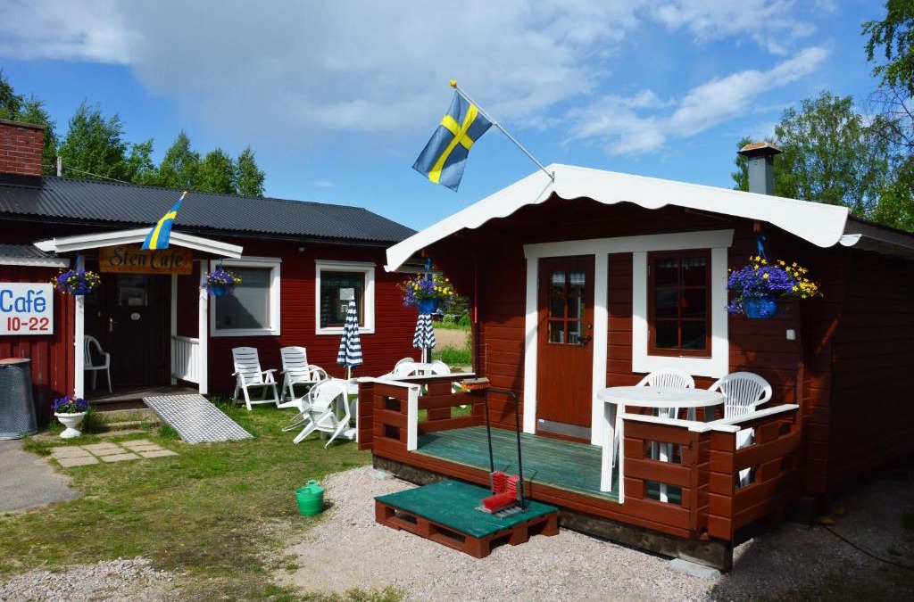 Hedenaset House | Stuga vid Hedenäsets stencafé