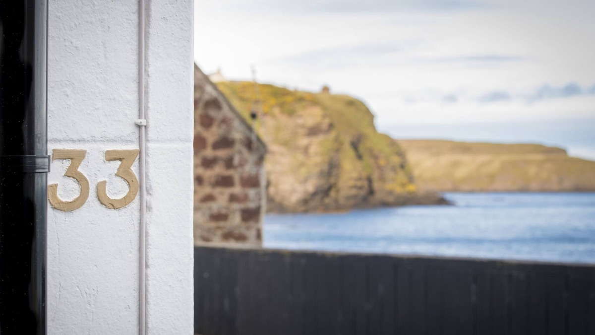 Pennan Cottage | Stunning 1 Bedroom Fishermans Cottage Located In The Beautiful Village Of Pennan