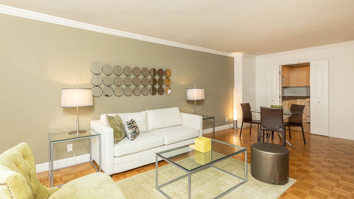 Fenway–Kenmore Apartment | Stunning 1 Bedroom in Luxury High Rise with Views