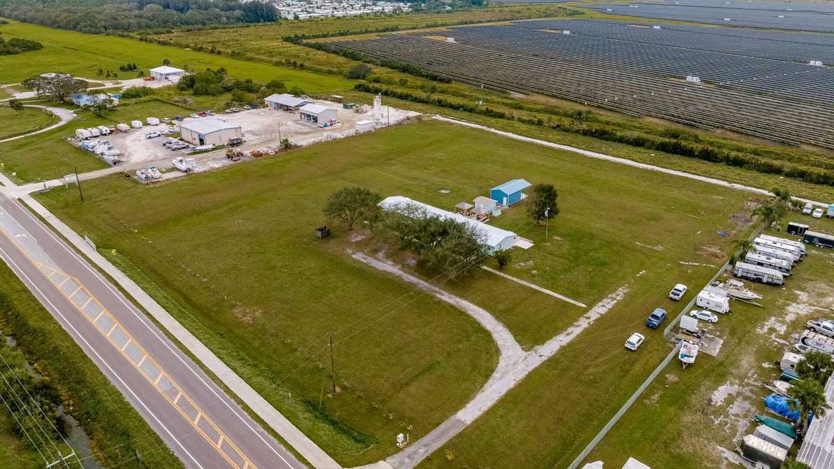 Barefoot Bay Apartment | Stunning 2/1 apt. on 4 acres