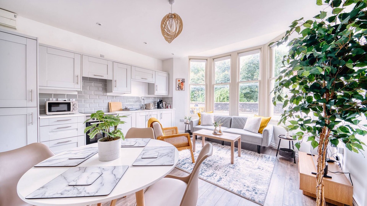 Cathays Apartment | Stunning 2 Bed City Centre & Bute Park