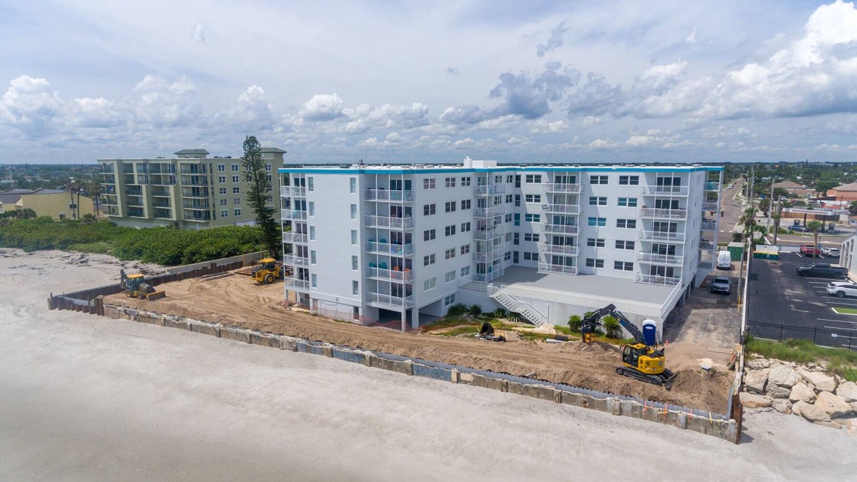 South Patrick Shores Condo | Stunning 2-Bedroom Oceanfront Condo 203 at Sandpiper Towers in Satellite Bch, FL