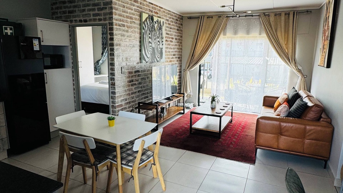 Nelspruit Apartment | Stunning 2-bedroom, 2 bathrooms apartment in Green Valley Estate: Home to Nature
