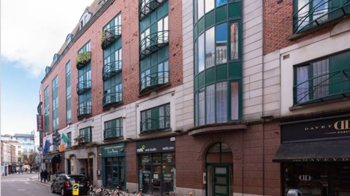 City Centre Dublin Villa | Stunning 2 bedroom apartment next to grafton street and St. Stephens green