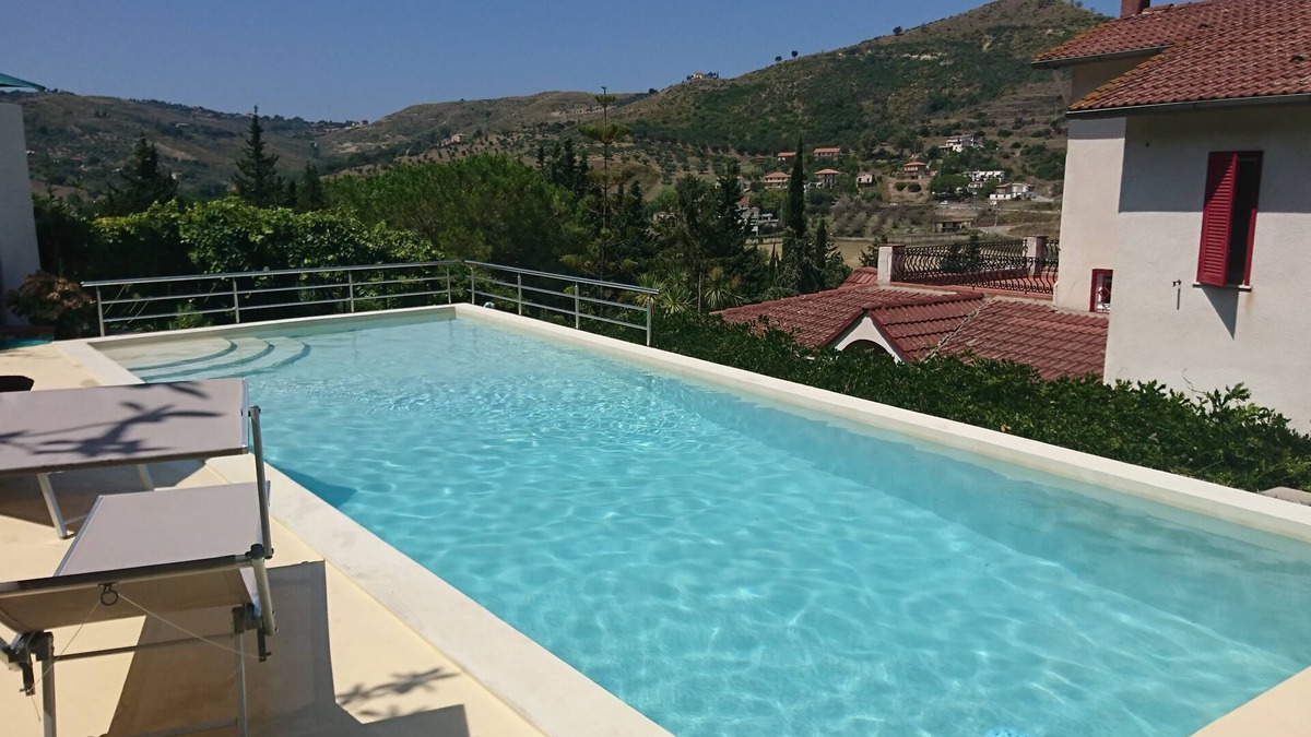 Laureana Cilento Villa | Stunning 2 floors Villa with swimming pool and tennis court