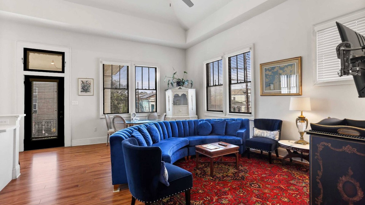 Saint Thomas Development Apartment | Stunning 2BR | Balcony | Historic Luxury