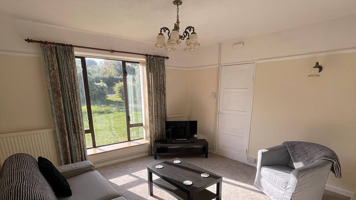 Newmarket House | Stunning 3-Bed House in Newmarket