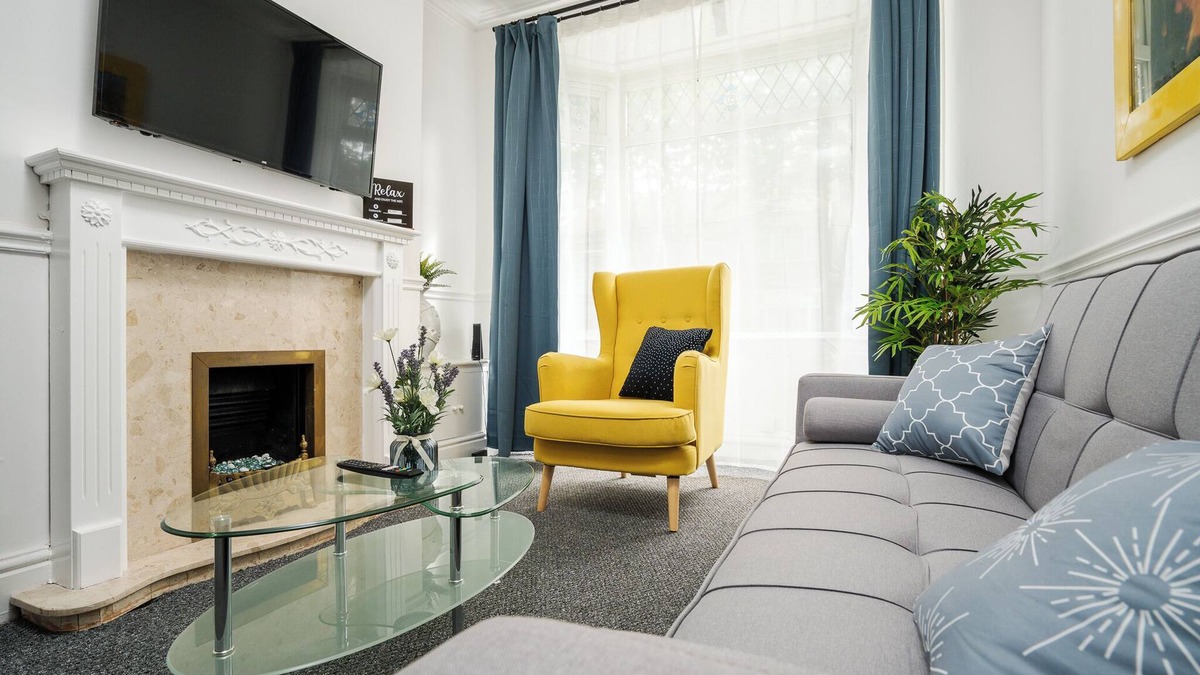 Anfield House | Stunning 3 bedroom house close to the stadium