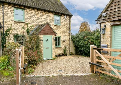 Enstone House | Stunning 3BD Oxfordshire Cottage in Enstone