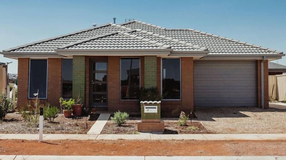 Shepparton South House | Stunning 3BR Shepparton Home