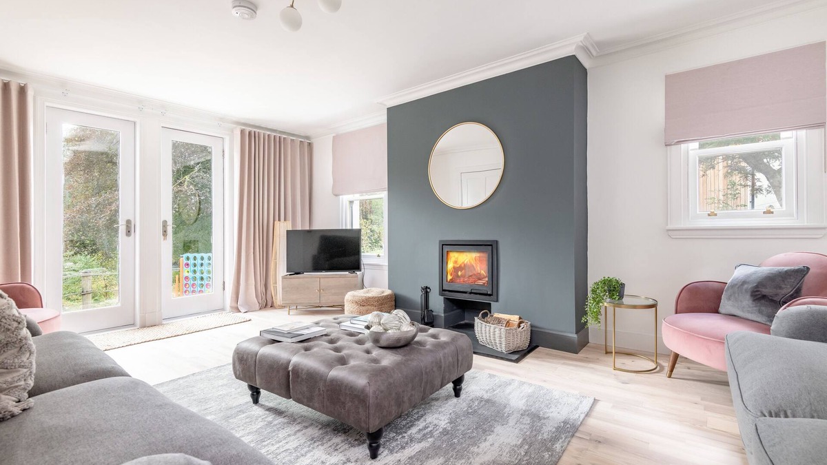 Killin House | Stunning 4 bed family home w/hot tub & huge garden