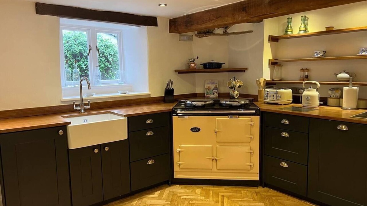 Caldbeck House | Stunning 4-bed Grade II house in the Lake District
