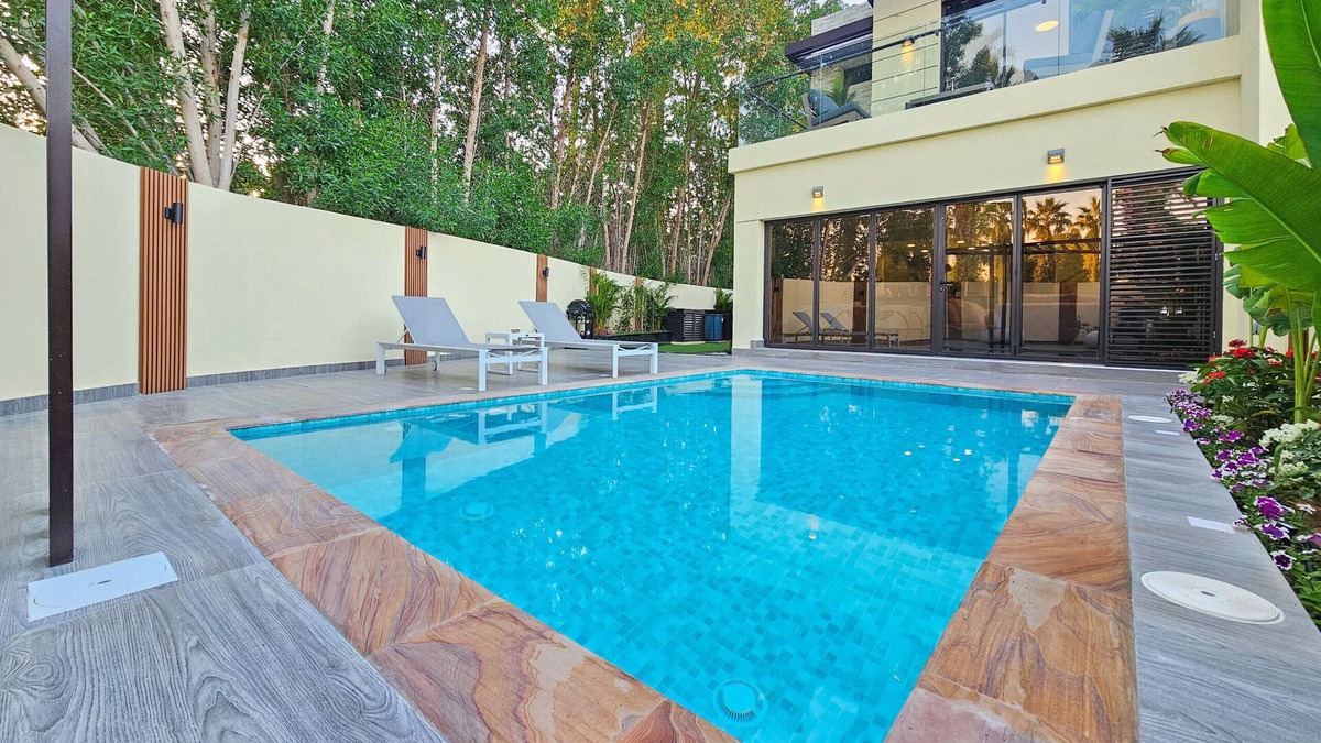 Dubai Villa | Stunning 4 Bed Villa, Private Pool, Damac Hills