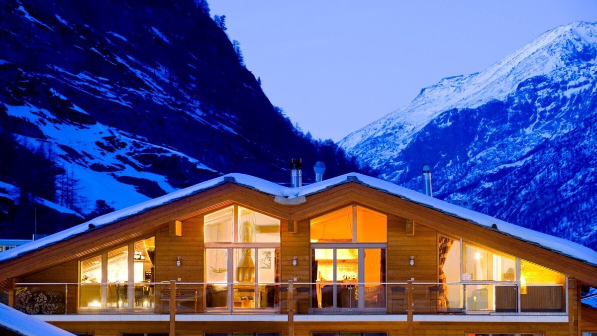 Zermatt Ski Chalet | Stunning 5 bedroom Ski Chalet located in Zermatt