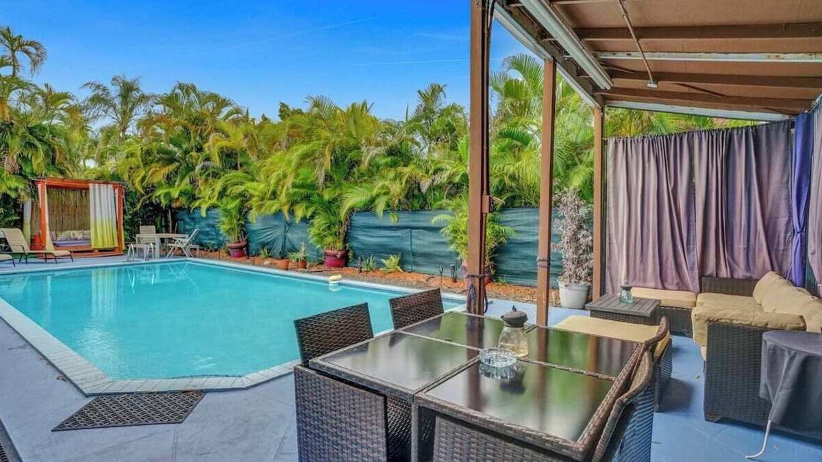 Ives Estates Villa | Stunning 5BR Villa w/Luxe Cabana & Heated Pool