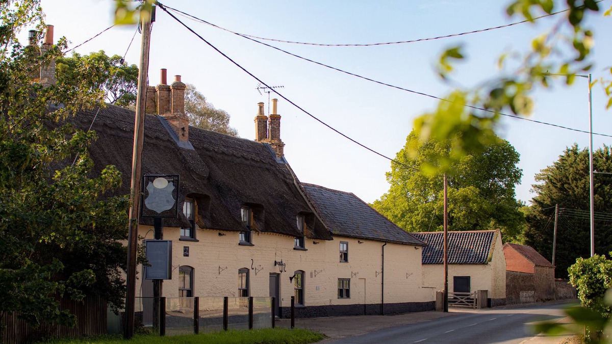 Hockwold cum Wilton Cottage | Stunning 8-Bed Cottage in Hockwold Cum Wilton