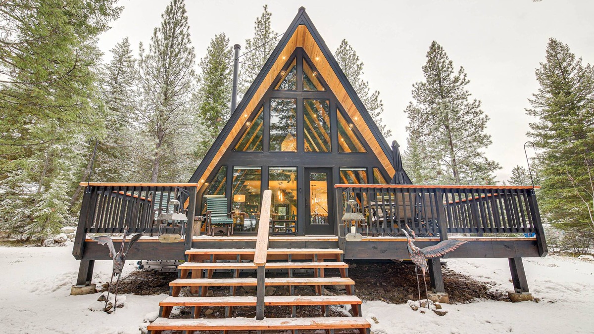 Superior Cabin | Stunning A-Frame Cabin, Steps to Clark Fork River