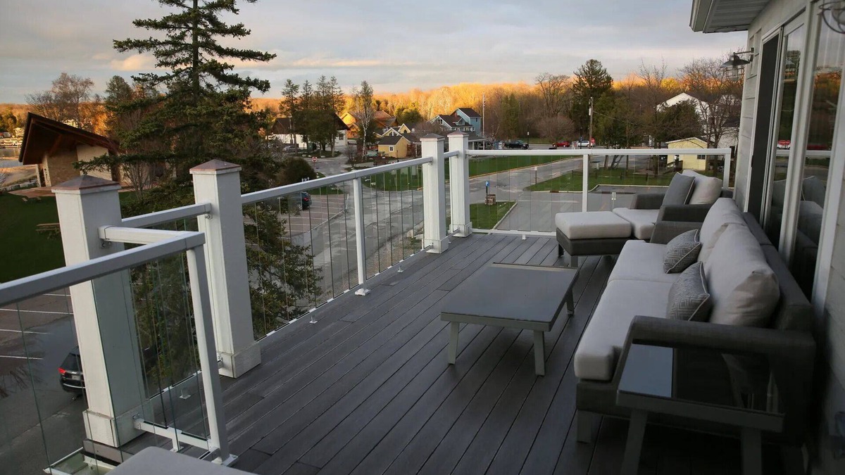 Sister Bay Condo | Stunning Adults Only, Downtown Sister Bay, Water View Condo, Walk To Everything!