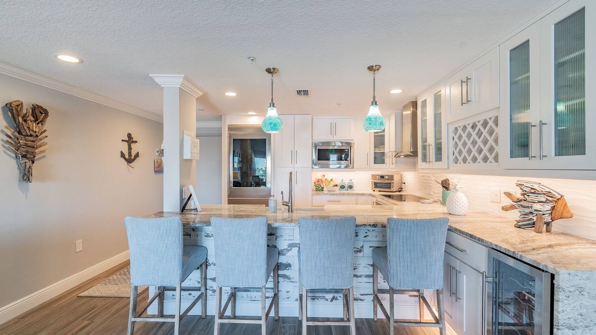 Redington Shores Condo | Stunning and completely updated Redington Beach condo!