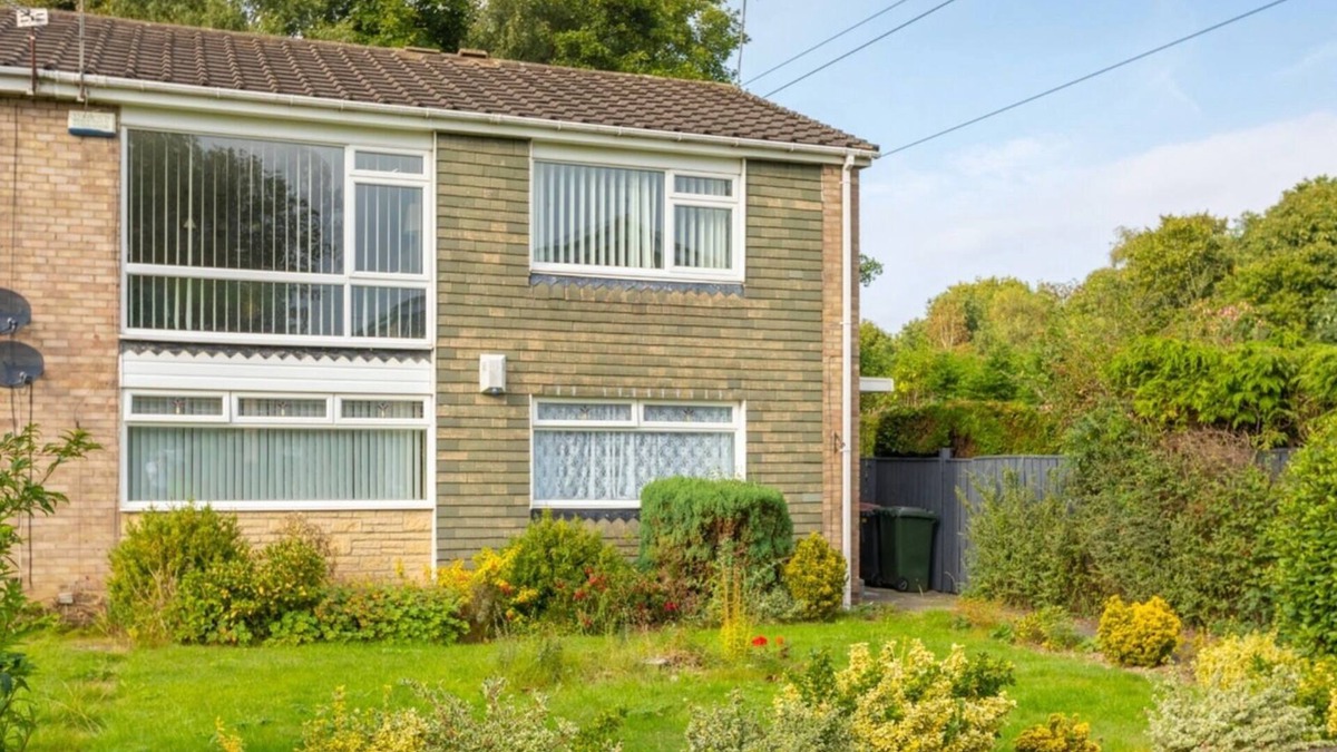 Hazlerigg House | Stunning and spacious 2 - bedroom house with a family feel