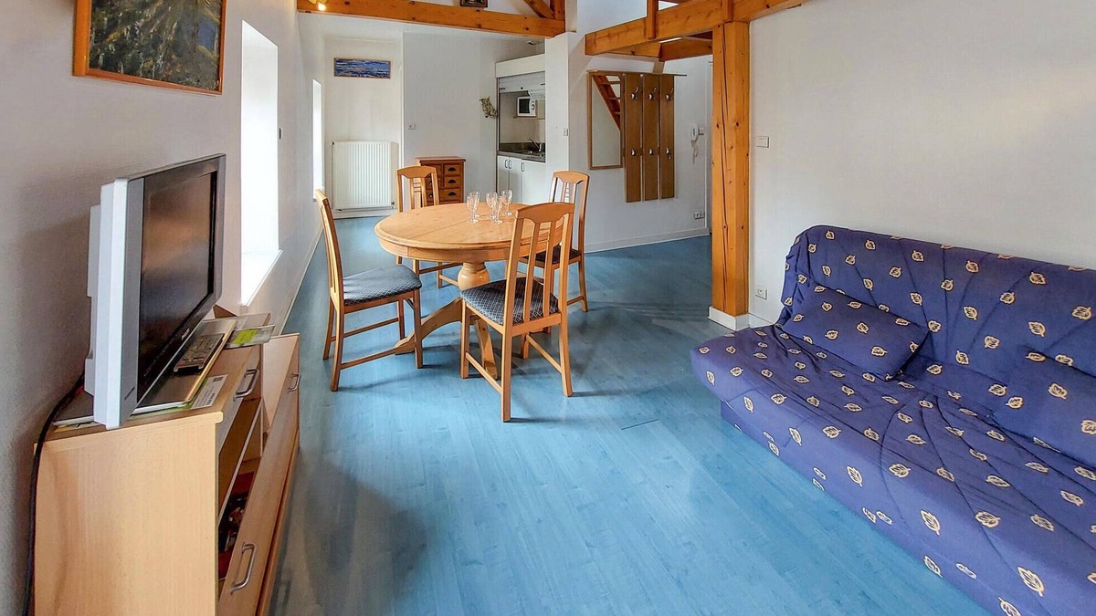 Usson-en-Forez Apartment | Stunning apartment in Usson-en-Forez
