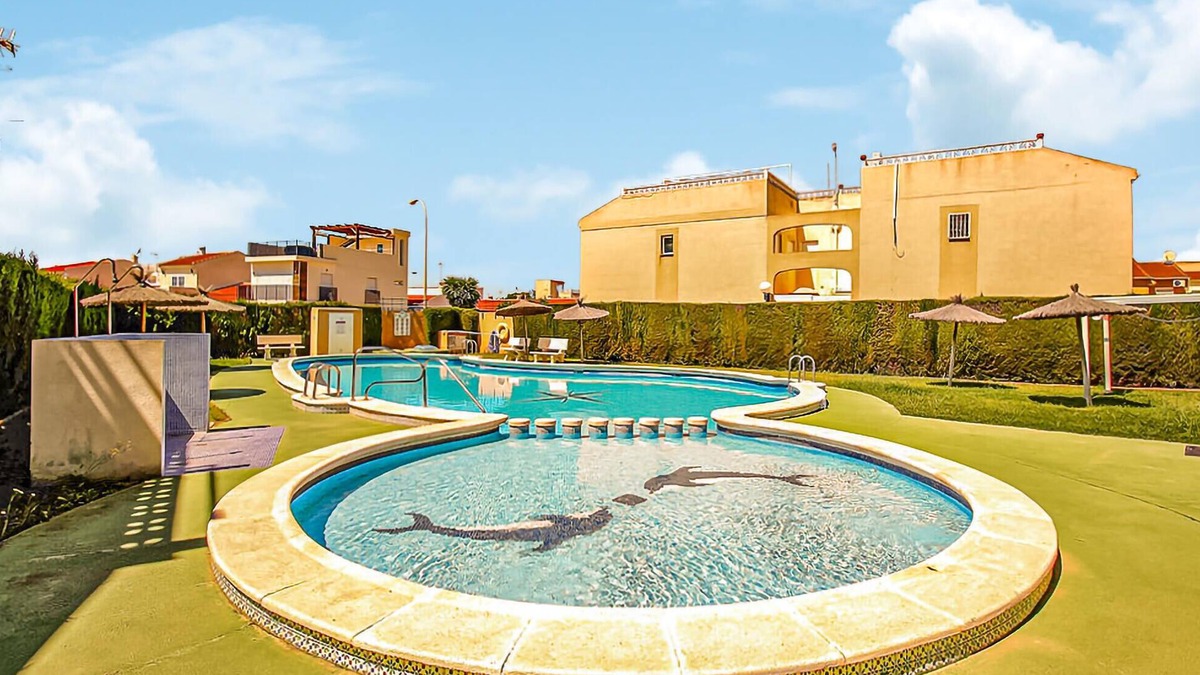 La Siesta Apartment | Stunning apartment in Torrevieja