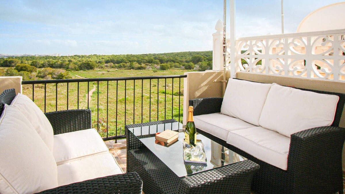 La Siesta Apartment | Stunning apartment in Torrevieja