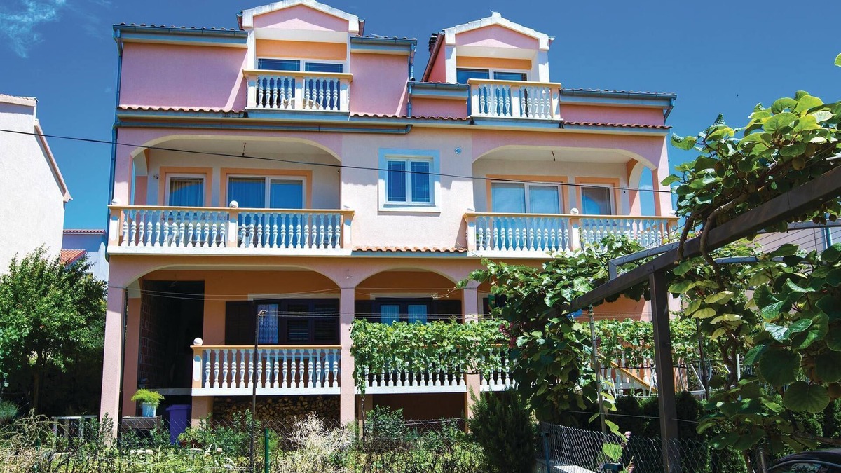 Biograd na Moru Apartment | Stunning apartment in Biograd with WiFi