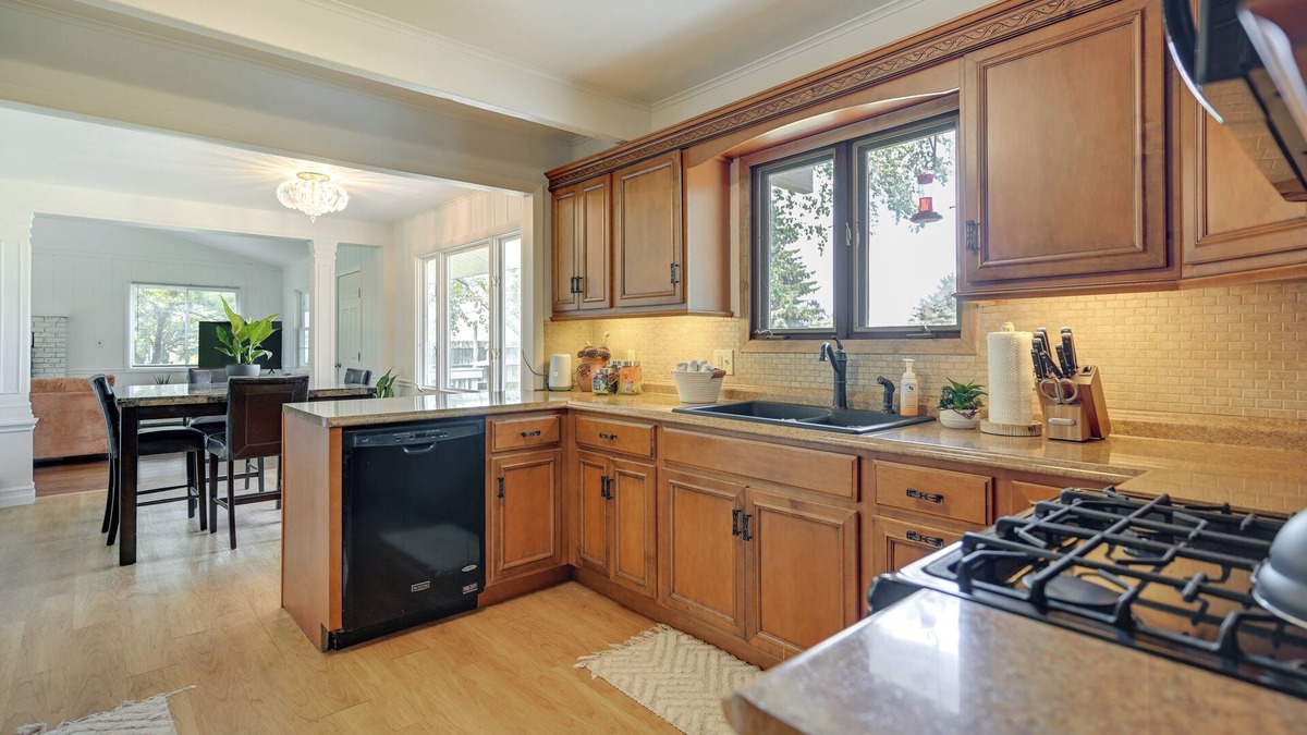 Au Gres House | Stunning Au Gres Retreat w/Grill < 1 Mi to Marina