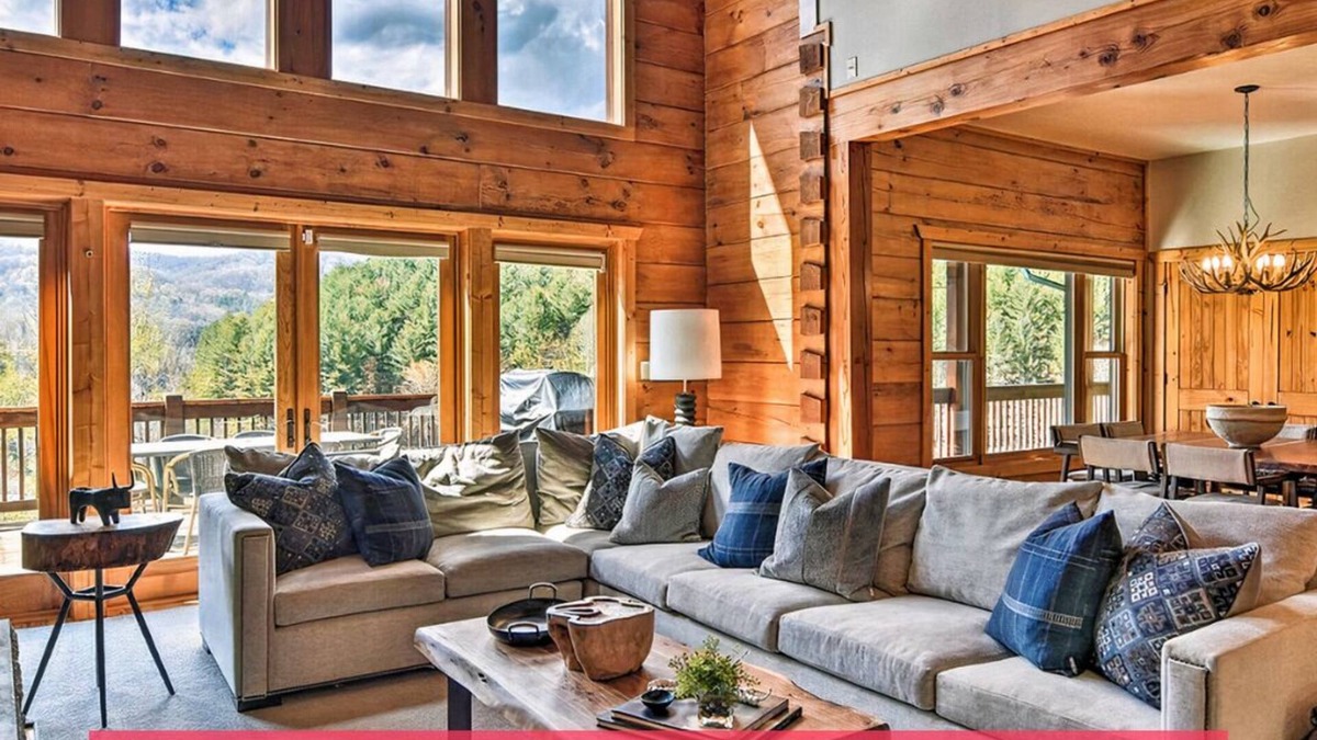 Boone Cabin | Stunning Cabin | Mtn Views | Fireplace | Game Room