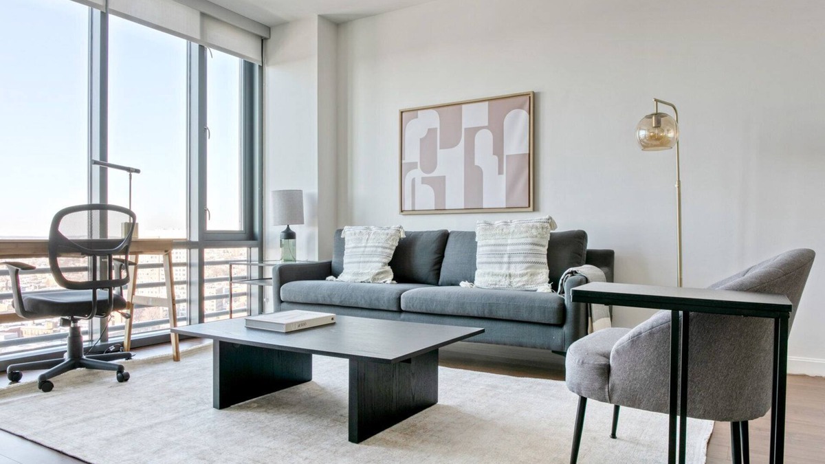 Cambridgeport Apartment | Stunning Central Square 1BR w/Gym & W/D, by Blueground