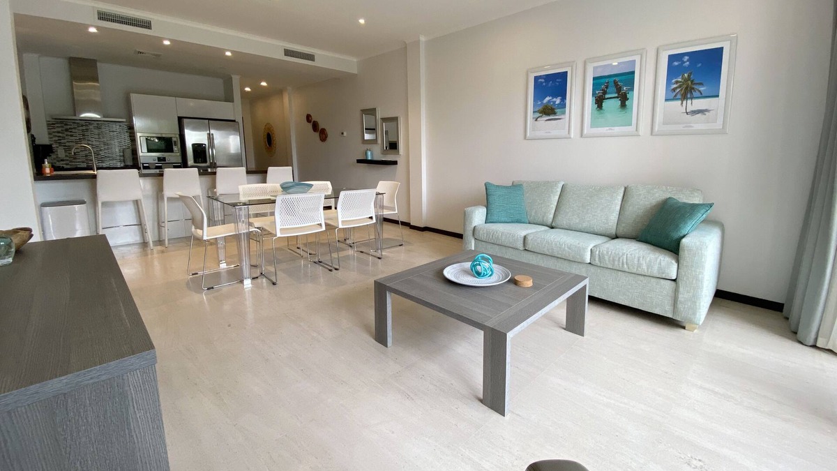 Oranjestad-West Condo | Stunning condo across from Eagle Beach