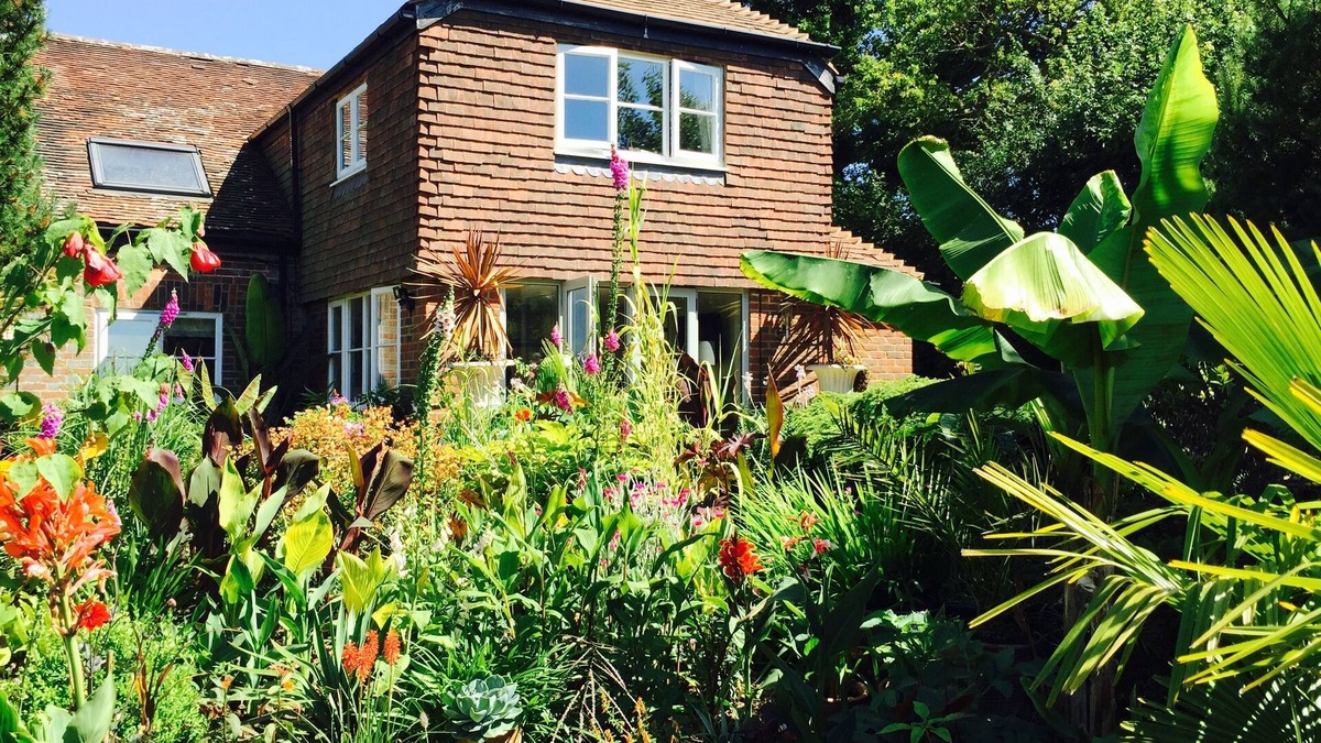 Brede Cottage | Stunning Cottage in Outstanding Area of Natural Beauty nr Rye, Hastings & Battle