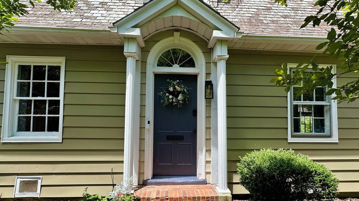 Central Newport News House | Stunning Cottage in Historic Village