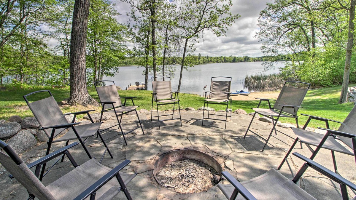 Crosslake Cabin | Stunning Crosslake Cabin w/Deck and Lake Views!