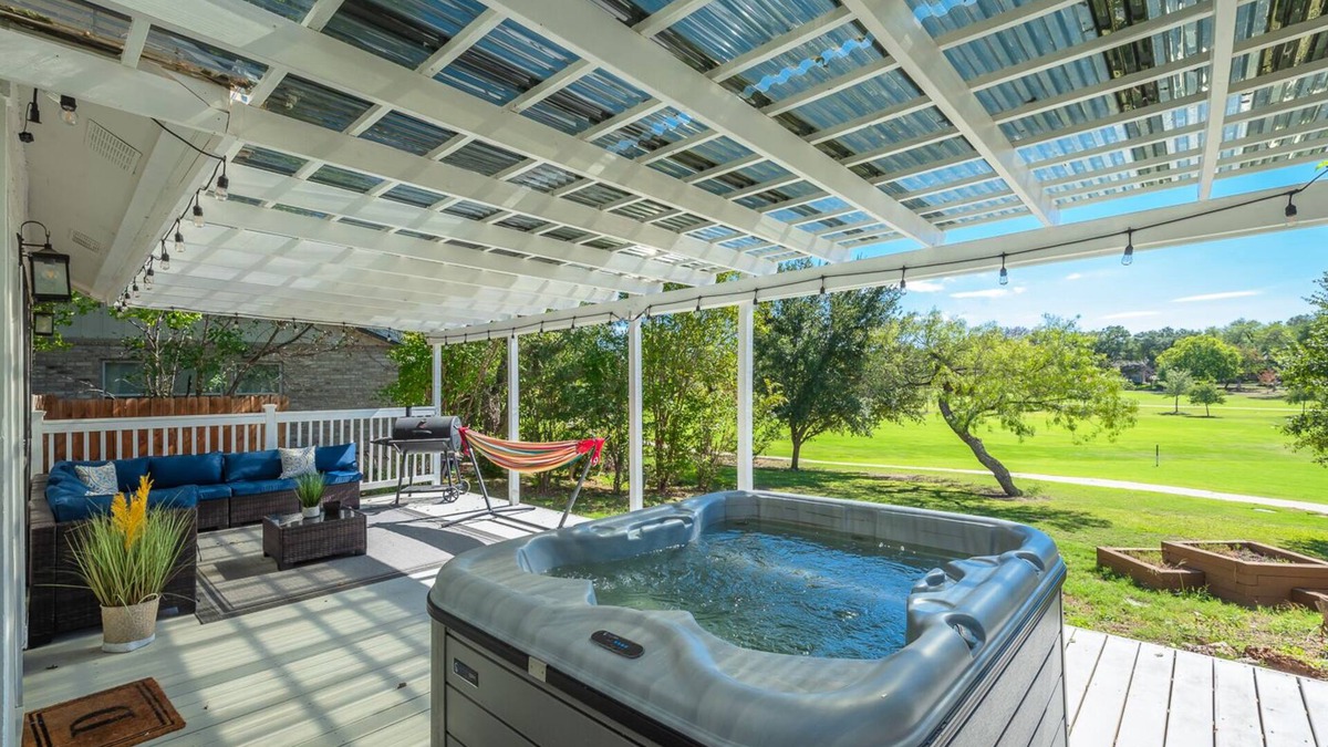 North San Antonio - SAT House | Stunning deck with Hot-tub view to Lake & Golf course