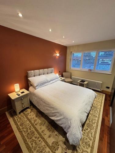 Greenwich House | Stunning double bedroom Greenwich London with private bathroom