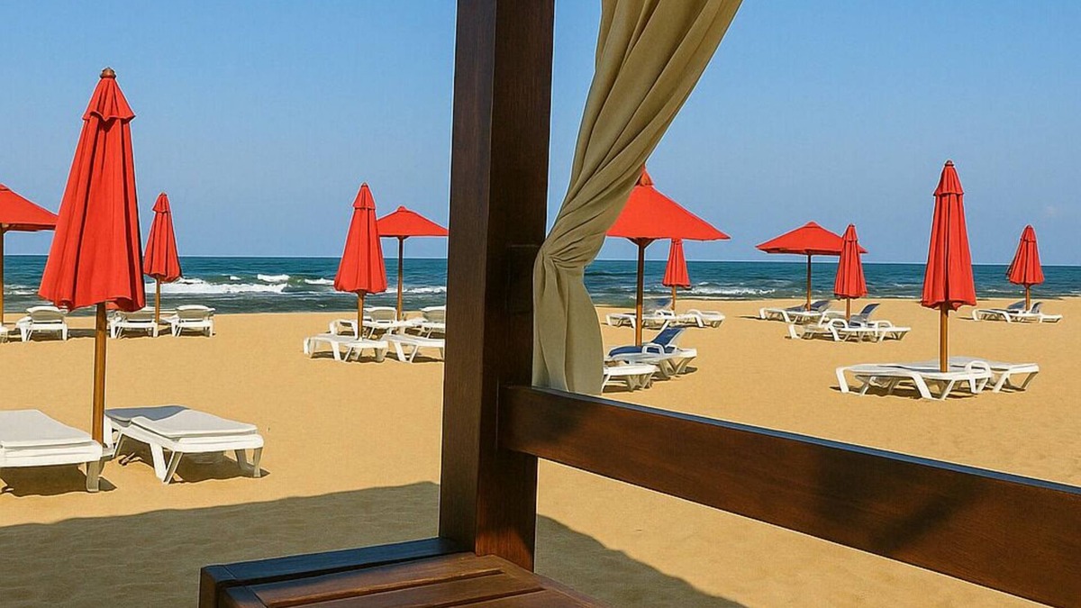 Al-Manasrah Ski Chalet | Stunning Chalet with Pool Access in Port Said