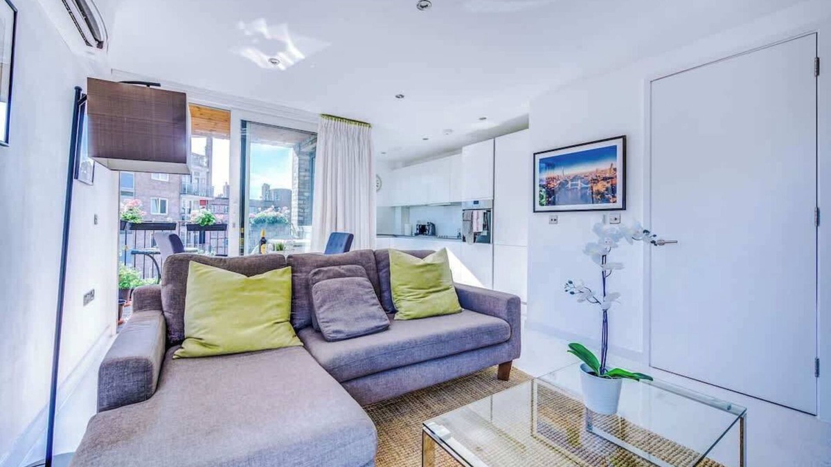 Elephant and Castle Apartment | Stunning flat, Incredible Location, Sleeps 4!
