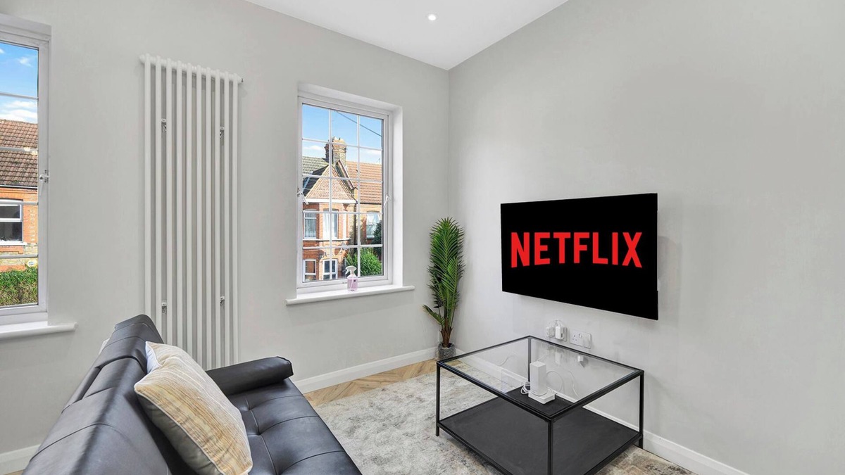 Lea Bridge Apartment | Stunning Flat near Stratford Shopping Centre