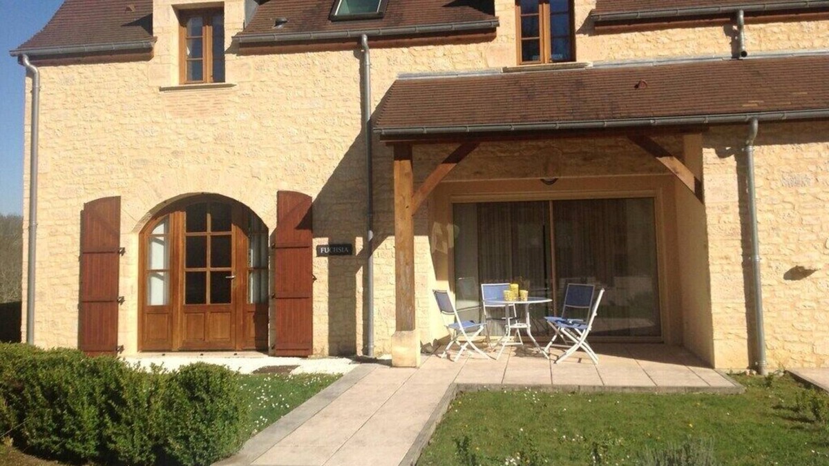 Brantome-en-Perigord Villa | Stunning Modern Villa on private domaine - Walk to Brantome, Peaceful Location