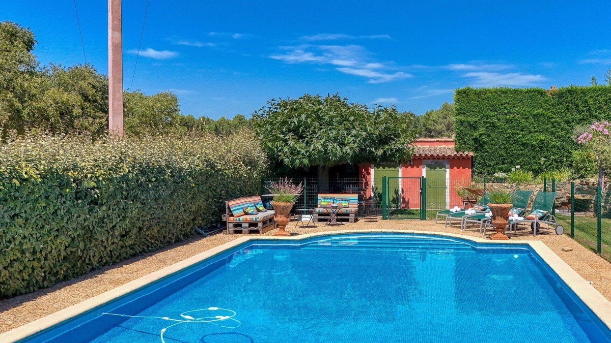Evenos House | Stunning private villa for 8 guests with A/C, private pool, WIFI, TV and terrace
