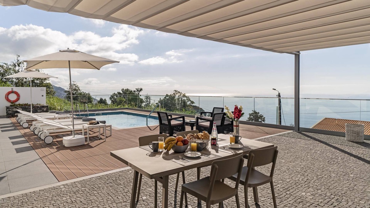 Monte Villa | Stunning Funchal Villa | 3 Bedrooms | Vila da Portada | Panoramic Sea Views |.