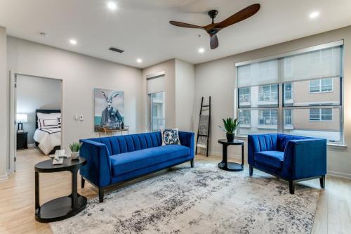 Cityplace Apartment | Stunning high-rise apartment on McKinney Avenue