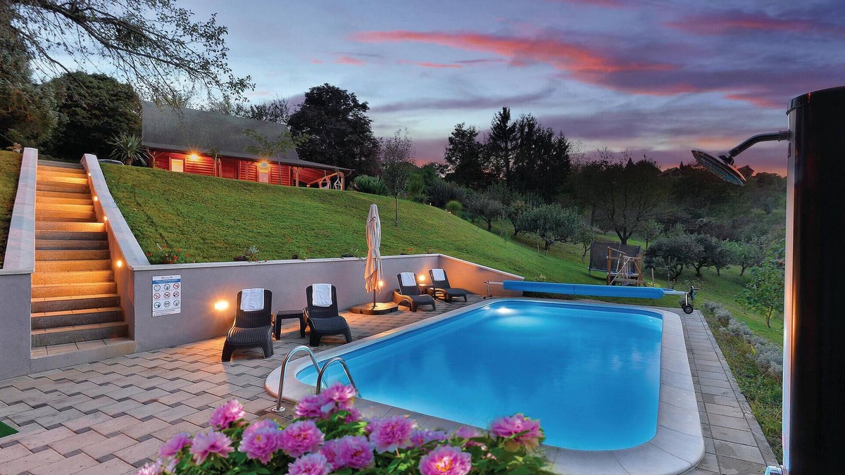Varazdinske Toplice House | Stunning home in Varazdinske Toplice