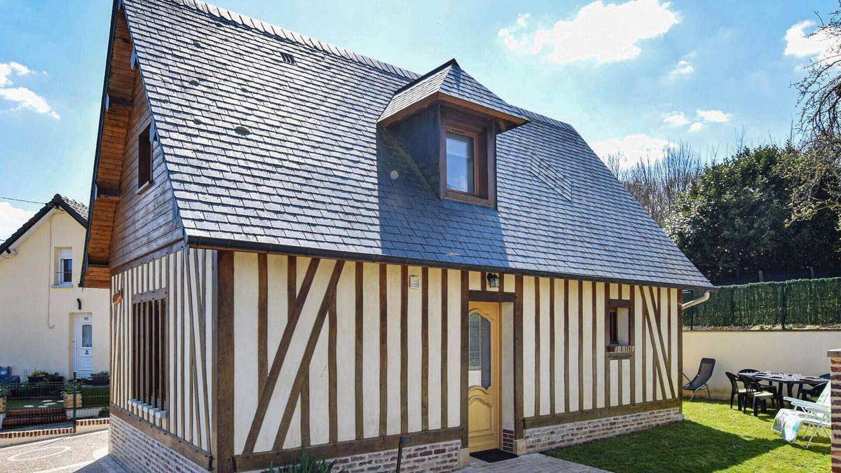 Hericourt-en-Caux House | Stunning home in Héricourt-en-Caux