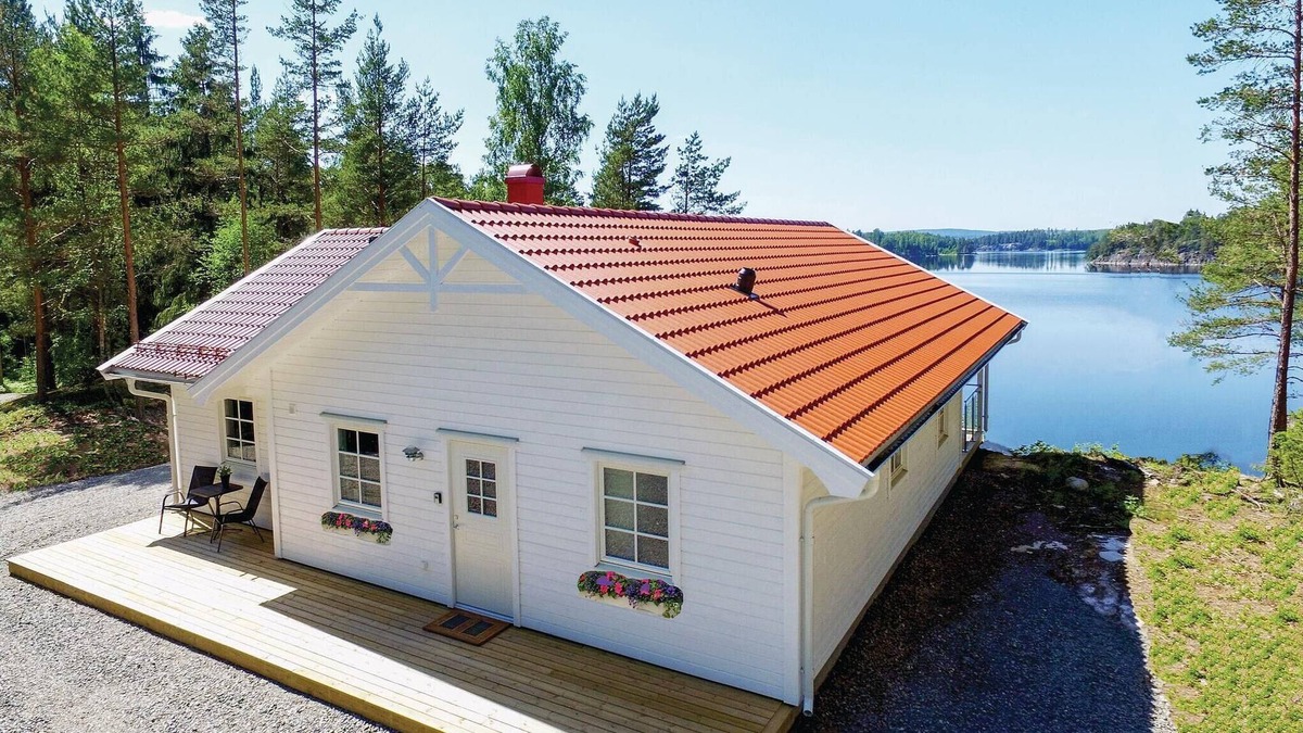 Arjang House | Stunning Home in Årjäng With 3 Bedrooms and Wifi